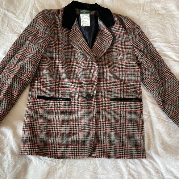 Gorgeous vintage plaid wool blazer - Picture 2 of 7